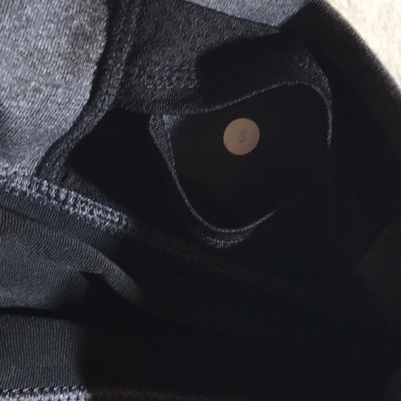 Vintage! LULULEMON Astro Wunder Under Crop - Picture 10 of 14